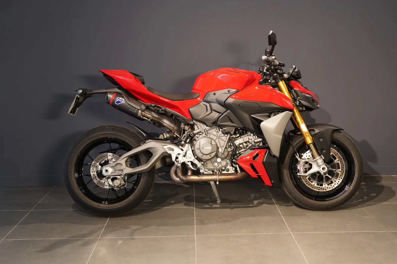 KTM Streetfighter V2S, Ligne Complete Termignoni, Brembo GP4RX  d'occasion