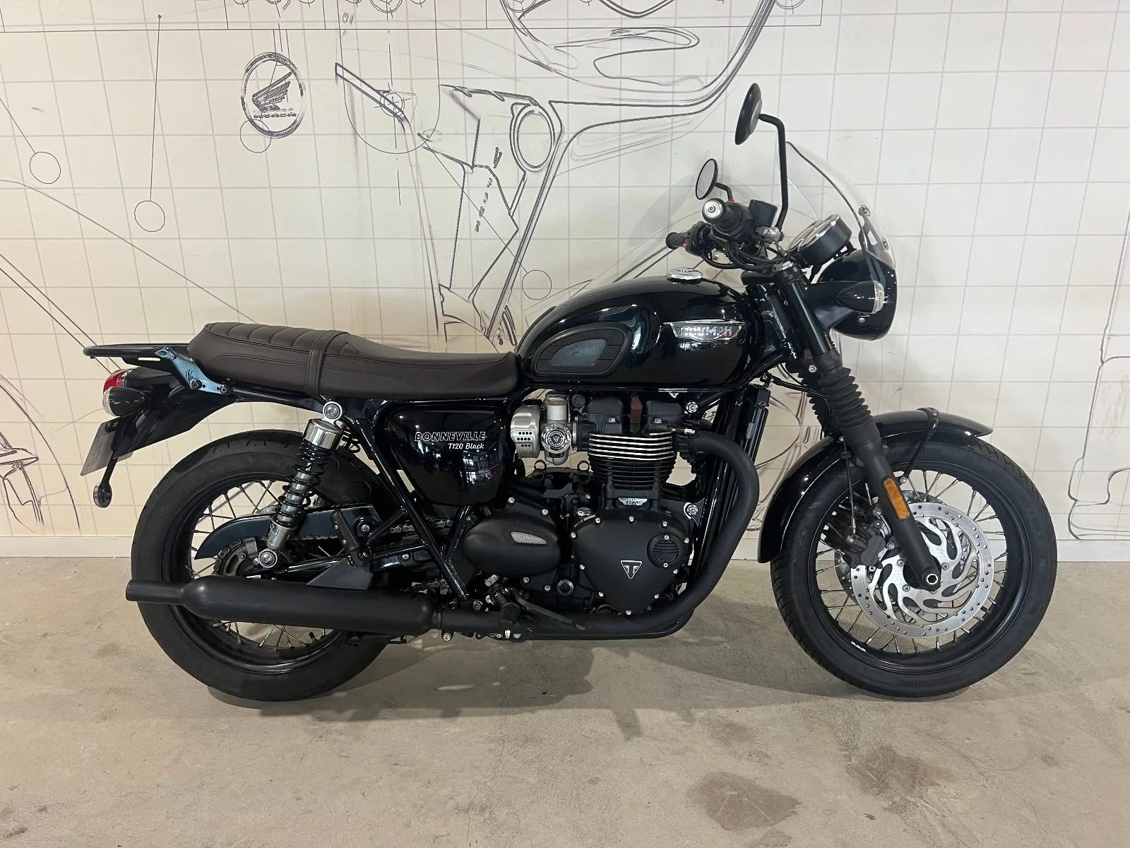 KTM Bonneville T120 Black  d'occasion